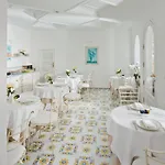 Canasta Hotell