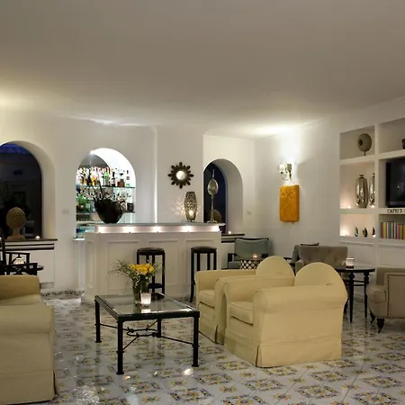 卡纳斯塔酒店 酒店