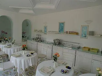 Hotel Canasta 4*