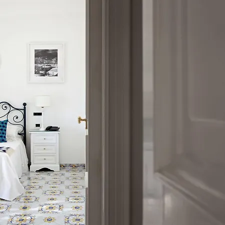 Canasta 4* Capri