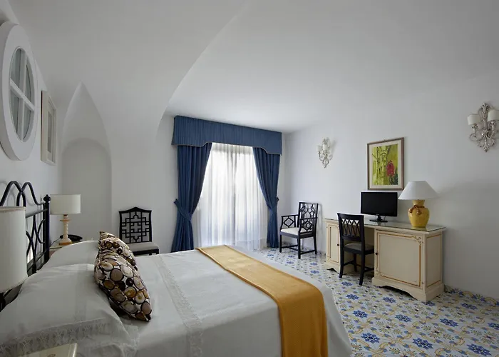 Hotell Canasta Capri
